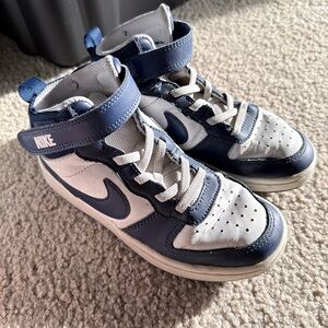 Nike Kids Navy and White Burroughs High-Top Sneakers
